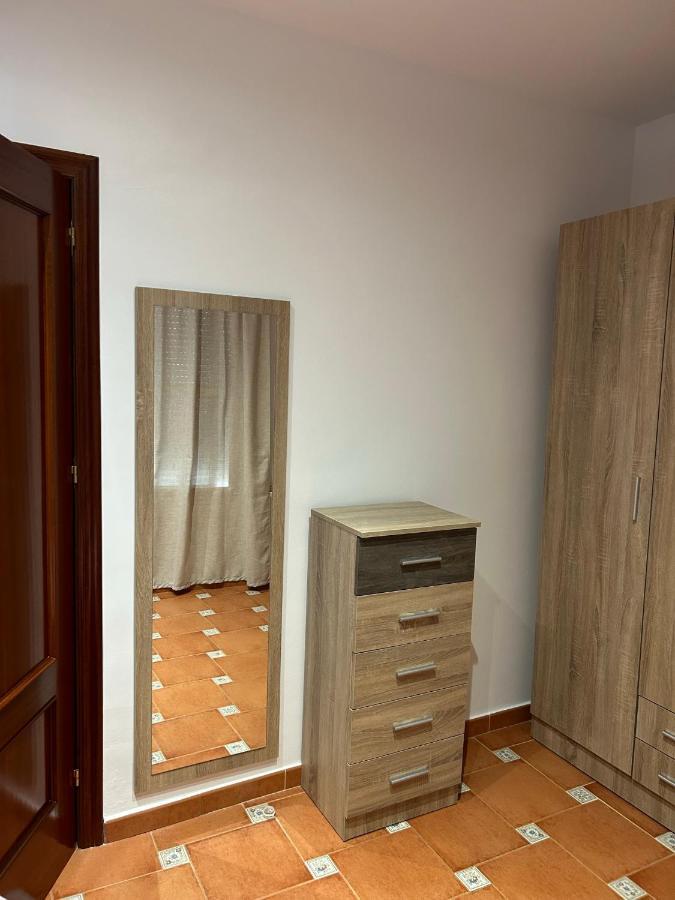 Duplex En San Bartolome De La Torre Villa Luaran gambar