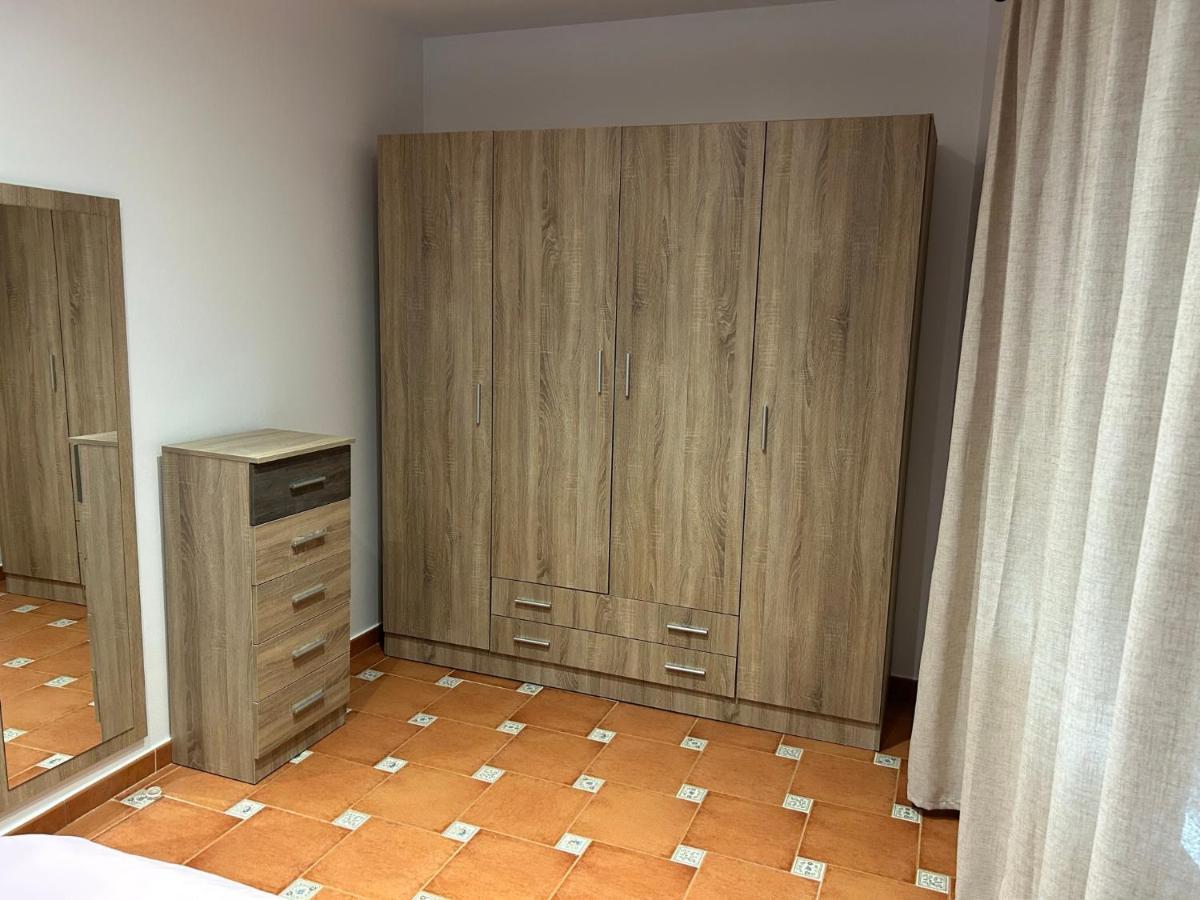 Duplex En San Bartolome De La Torre Villa Luaran gambar