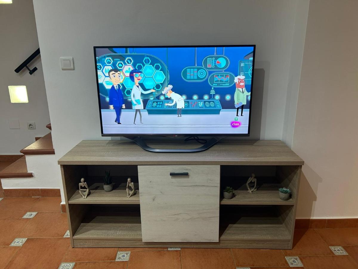 Duplex En San Bartolome De La Torre Villa Luaran gambar